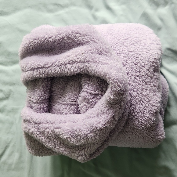 Fleece pullover - Picture 1 of 4